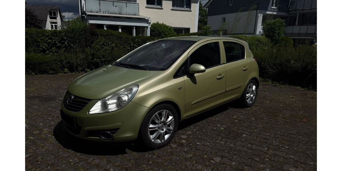 Opel Corsa 199.900 km 1.990 &euro; Limburg 65549