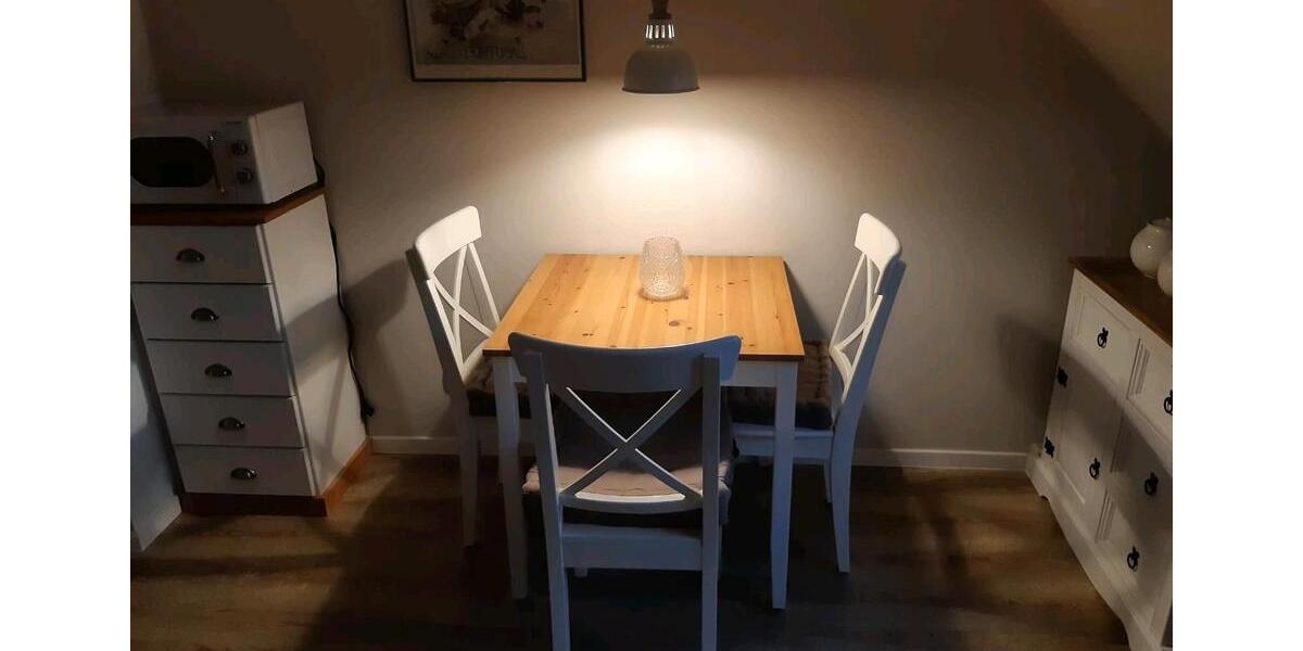 Dachgeschoßwohnung Bonn Bad Godesberg - 3 Zimmer, 63 m&sup2;, 830&euro; | Angebot:24851501