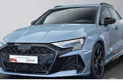 Audi RS3 2.000 km 72.480 &euro; Göttingen OT Grone 37081