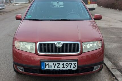 Skoda Fabia 243.000 km 2.000 &euro; Oberschleissheim 85764