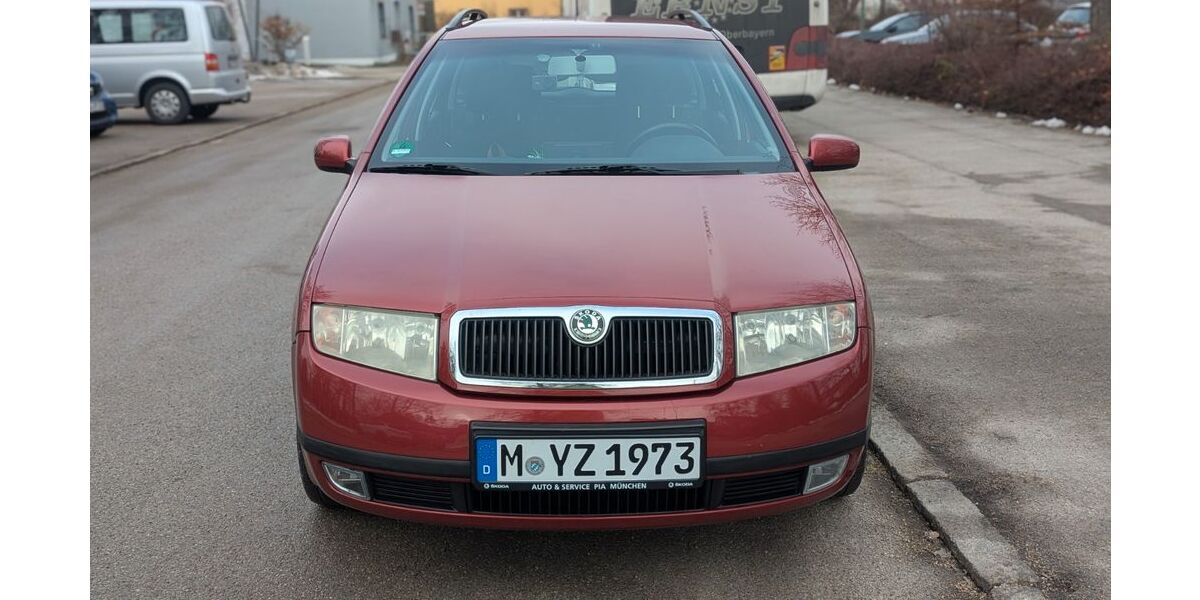 Skoda Fabia 243.000 km 2.000 &euro; Oberschleissheim 85764