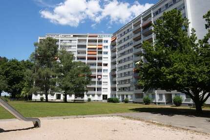 Wohnung Ettlingen - 3 Zimmer, 89 m&sup2;, 930&euro; | Angebot:27008896