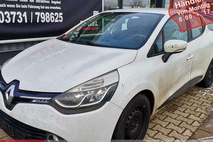 Renault Clio 109.056 km 4.469 &euro; Chemnitz 09125