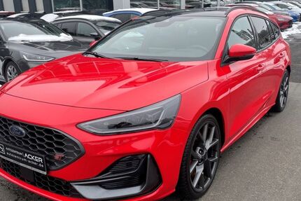 Ford Focus 17.596 km 34.490 &euro; Bad Berleburg 57319