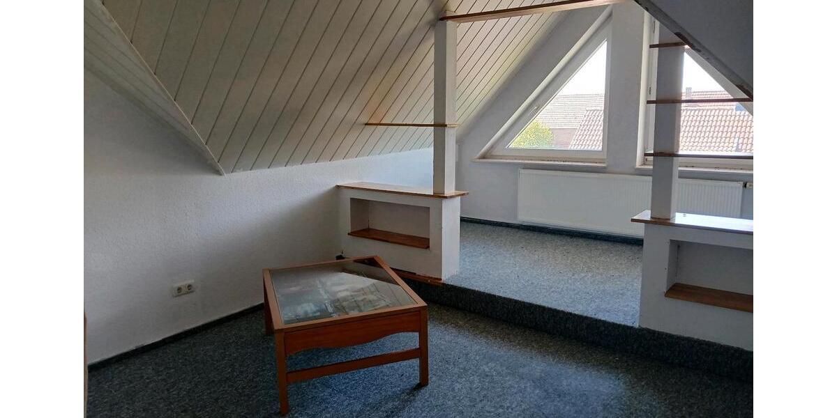 Dachgeschoßwohnung Niedenstein - 2 Zimmer, 50 m&sup2;, 500&euro; | Angebot:26406733