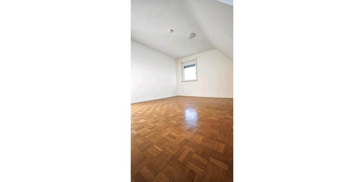 Einfamilienhaus Obersulm - 5 Zimmer, 100 m&sup2;, 1.150&euro; | Angebot:26019662