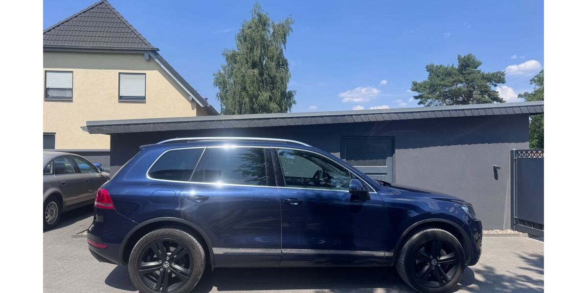 VW Touareg 321.672 km 15.800 &euro; Zerbst 39261