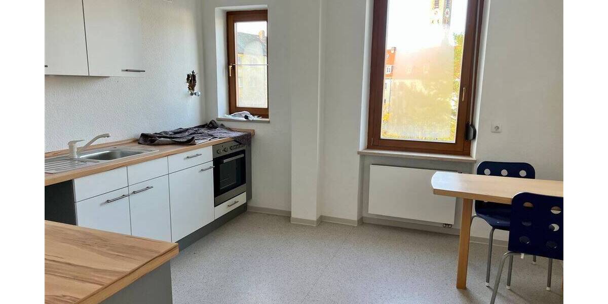 Etagenwohnung Bamberg Gärtnerstadt - 2 Zimmer, 83 m&sup2;, 980&euro; | Angebot:26833496