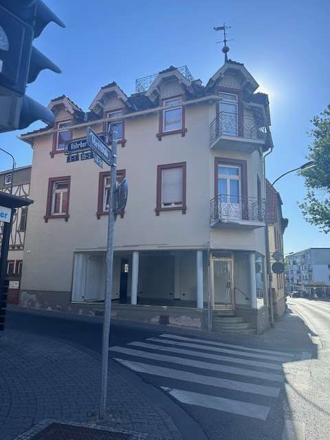Büro in Frankfurt am Main 558,30 € 51.09 m²