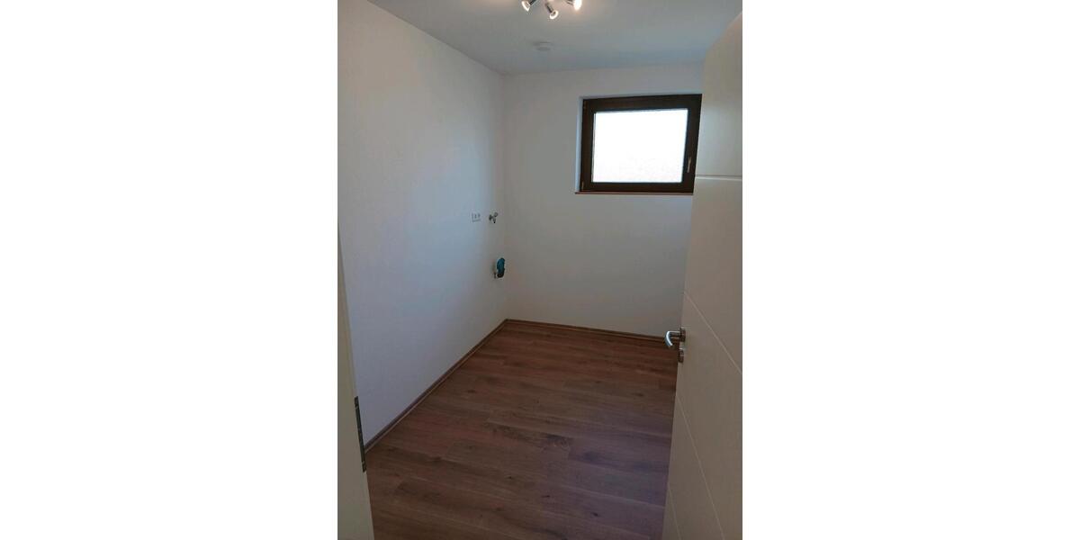 Etagenwohnung Bernkastel-Kues Kues - 2 Zimmer, 90 m&sup2;, 880&euro; | Angebot:26408073