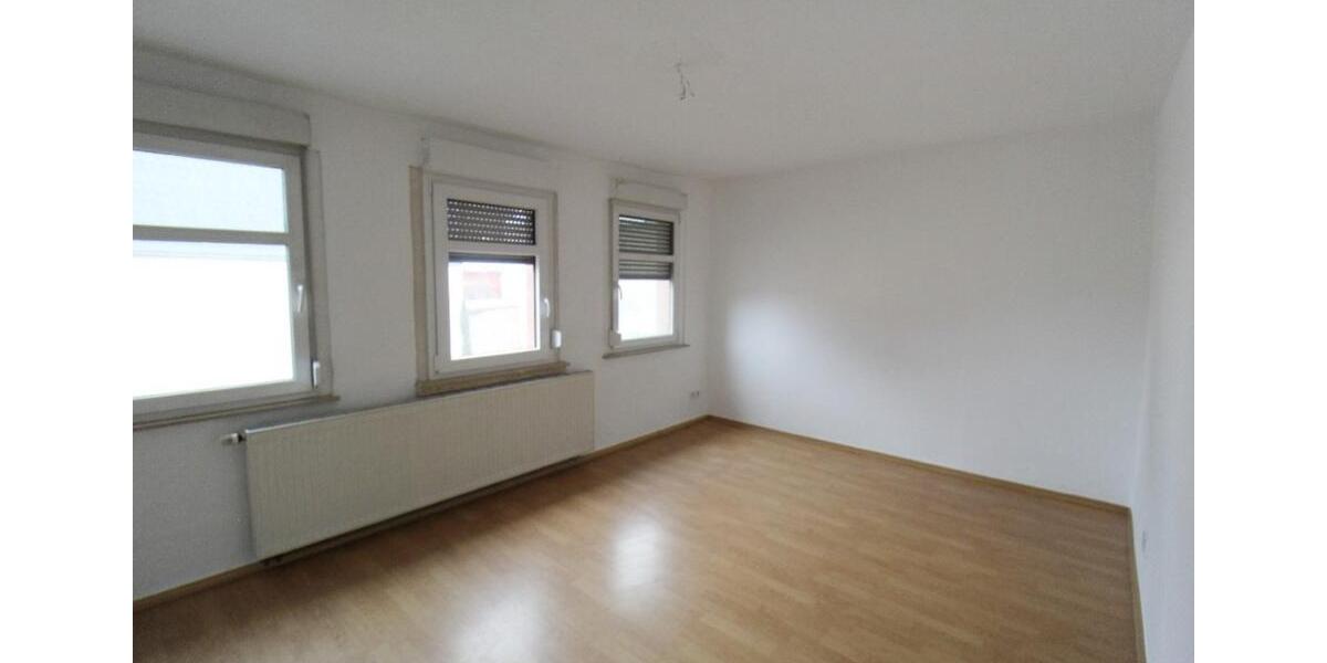Einfamilienhaus Penig - 5 Zimmer, 130 m&sup2;, 600&euro; | Angebot:24851801