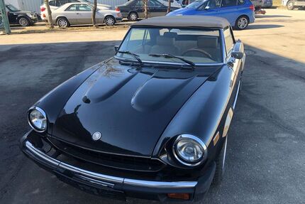 Fiat 124 Spider