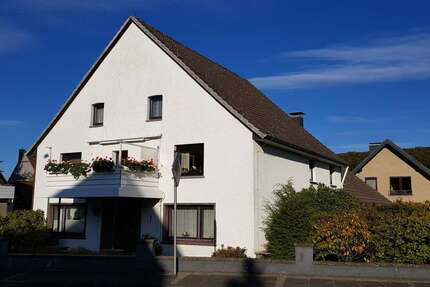 Haus Extertal - 7 Zimmer, 208 m&sup2;, 199.000&euro; | Angebot:25463211