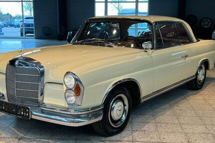 Mercedes-Benz 220 82.295 km 39.995 &euro; Husum 25813