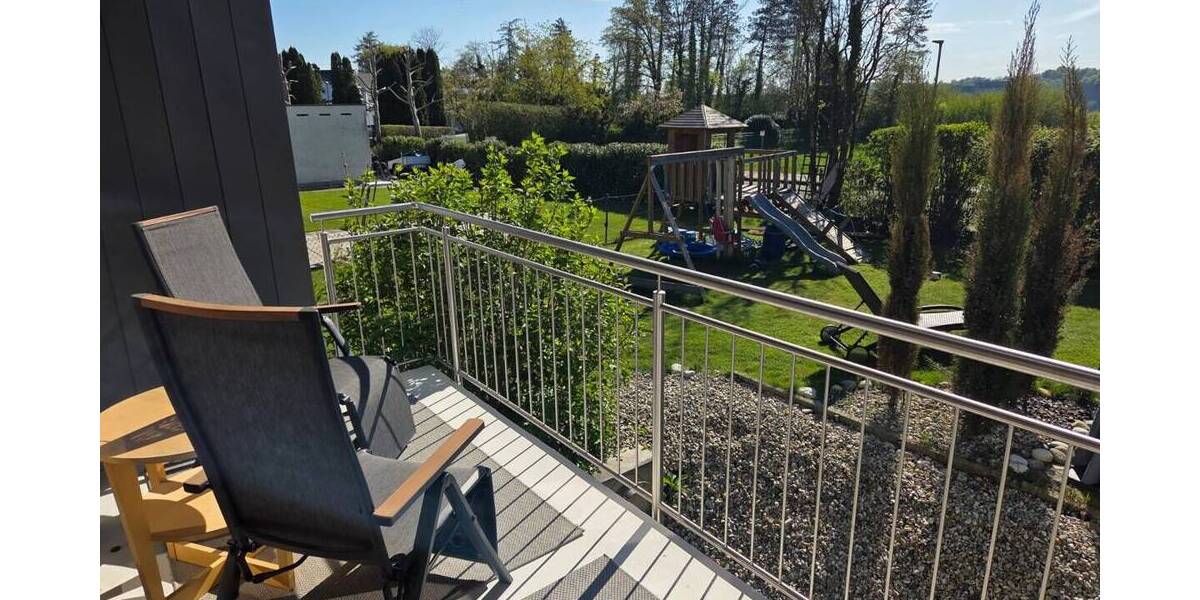 Einfamilienhaus Burghausen - 8 Zimmer, 298 m&sup2;, 1.180.000&euro; | Angebot:26730817