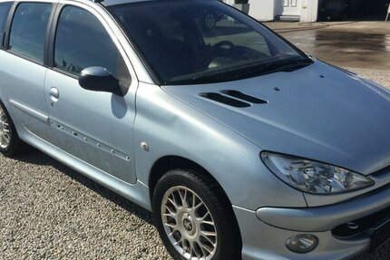 Peugeot 206 Filou 176.000 km 350 € Himmelkron 95502