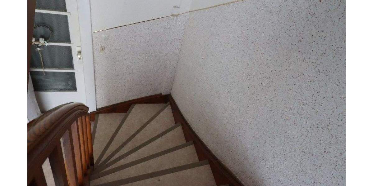 Mehrfamilienhaus, Wohnhaus Ansbach - 9 Zimmer, 172 m&sup2;, 299.000&euro; | Angebot:25726904