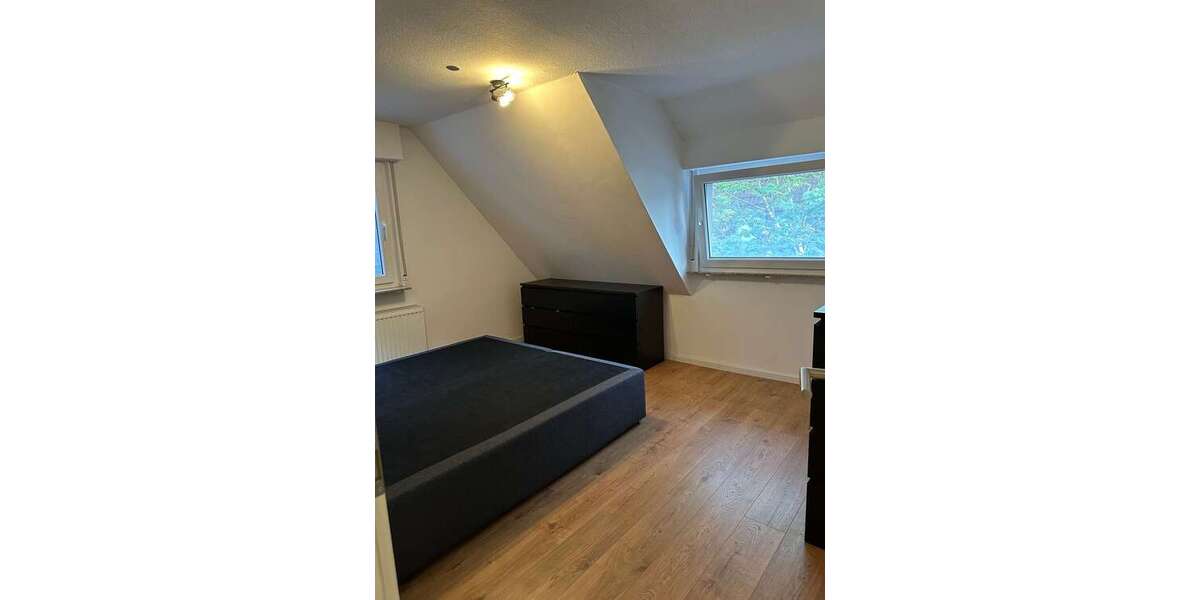 3-Zimmer-Wohnung mit Einbauküche und Balkon - 3- Stuttgart Zuffenhausen | Angebot:26847412