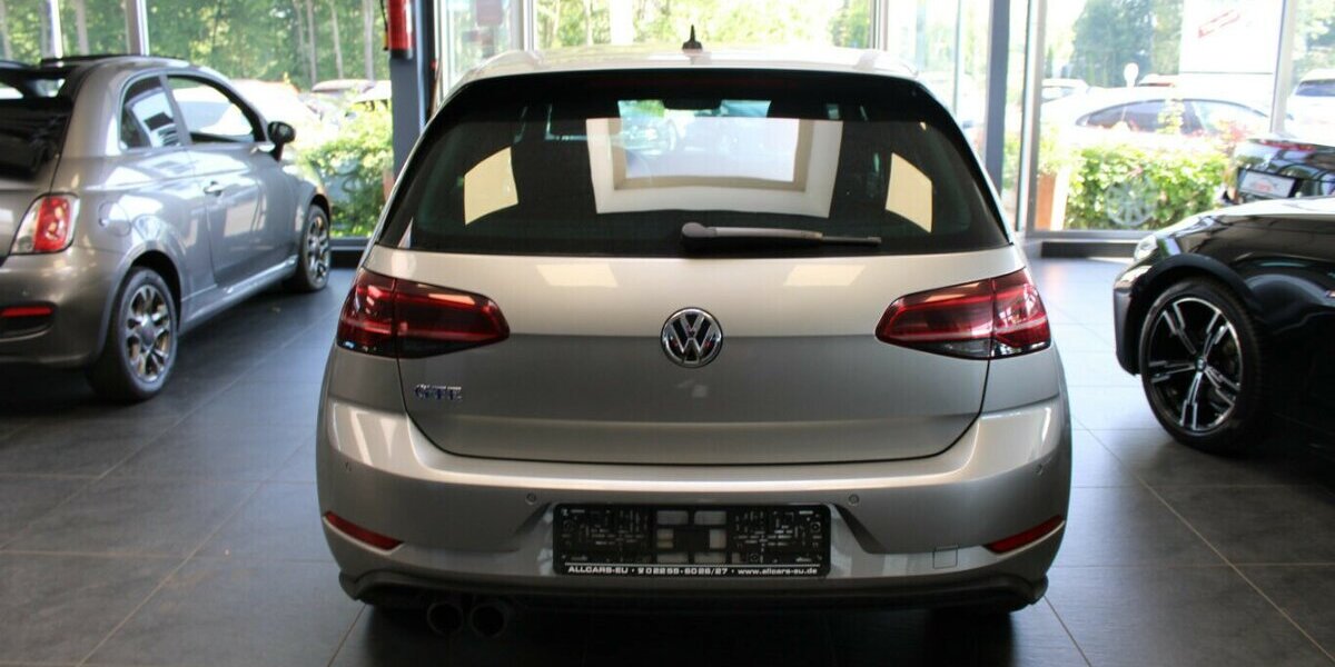VW Golf 1.4 GTE Plug-In-Hybrid DSG 99.120 km 15.980 &euro; Euskirchen 53881