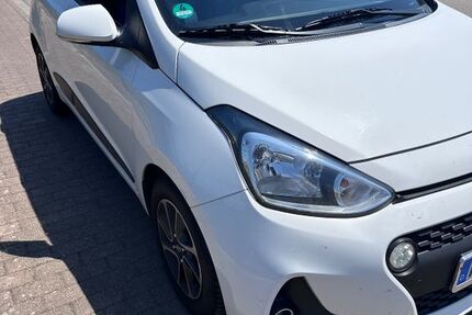 Hyundai i10 195.000 km 5.850 &euro; Achern 77855
