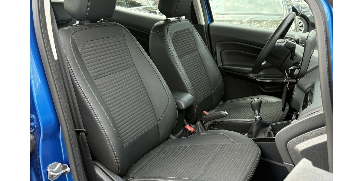 Ford EcoSport 1.0 Titanium PDC/DAB/BLUETOOTH/1.HAND 7.251 km 12.900 &euro; Villingen-Schwenningen 78054