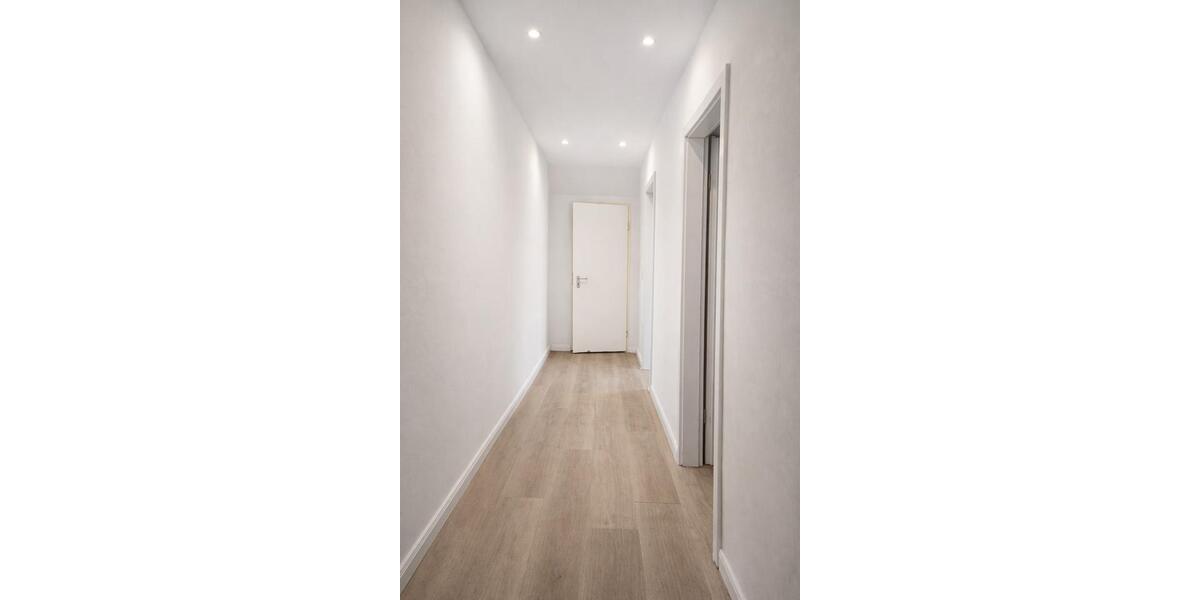 Etagenwohnung Rosengarten - 5 Zimmer, 160 m&sup2;, 1.700&euro; | Angebot:24843001