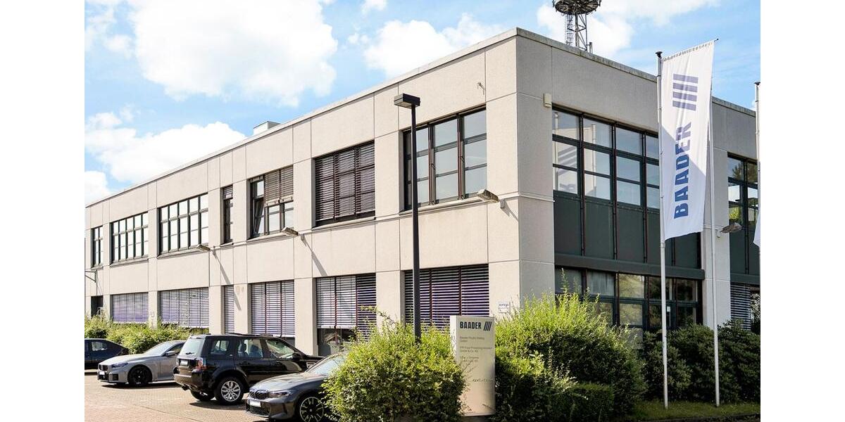 MODERNES BÜRO IN Lübeck – TEEKÜCHE & PARKEN!* zimmer