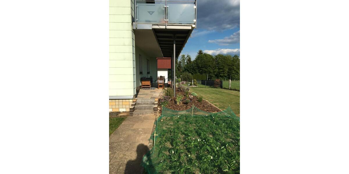 Erdgeschoßwohnung Künzell - 3 Zimmer, 90 m&sup2;, 850&euro; | Angebot:26302612