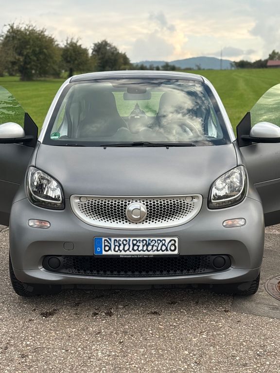 Smart ForTwo 114.500 km 9.600 € Eislingen 73054