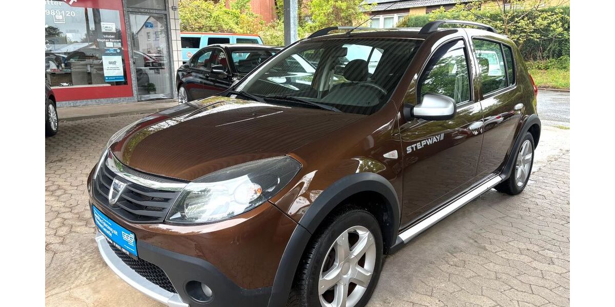 Dacia Sandero 107.122 km 5.690 &euro; Königslutter 38154