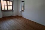 Reihenhaus Meitingen - 4.5 Zimmer, 130 m&sup2;, 1.670&euro; | Angebot:25831966