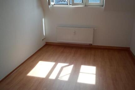 Wohnung Zwickau - 1 Zimmer, 19 m&sup2;, 157&euro; | Angebot:26661302