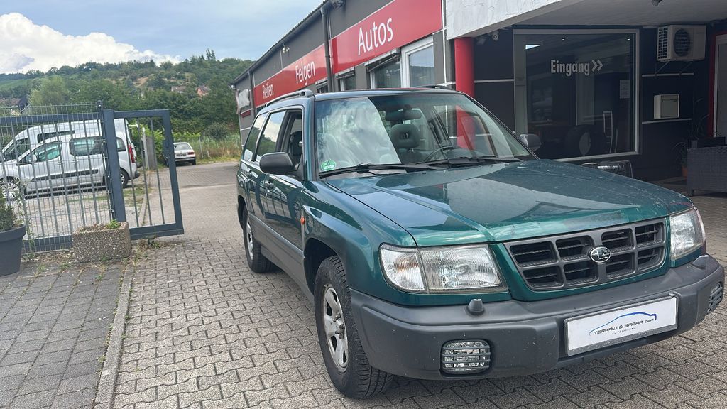 Subaru Forester 185.000 km 1.350 &euro; Remshalden 73630