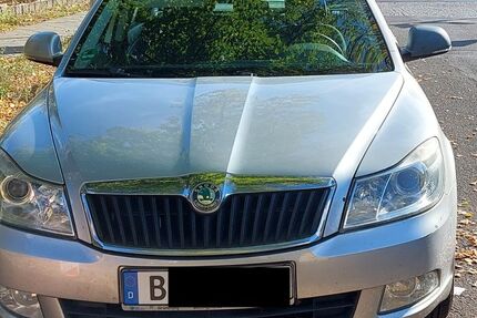 Skoda Octavia 265.507 km 2.700 &euro; Berlin 12683