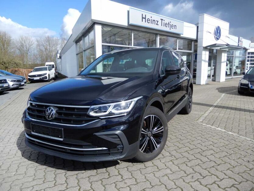 VW Tiguan 23.428 km 36.990 € Harsefeld-Hollenbeck 21698