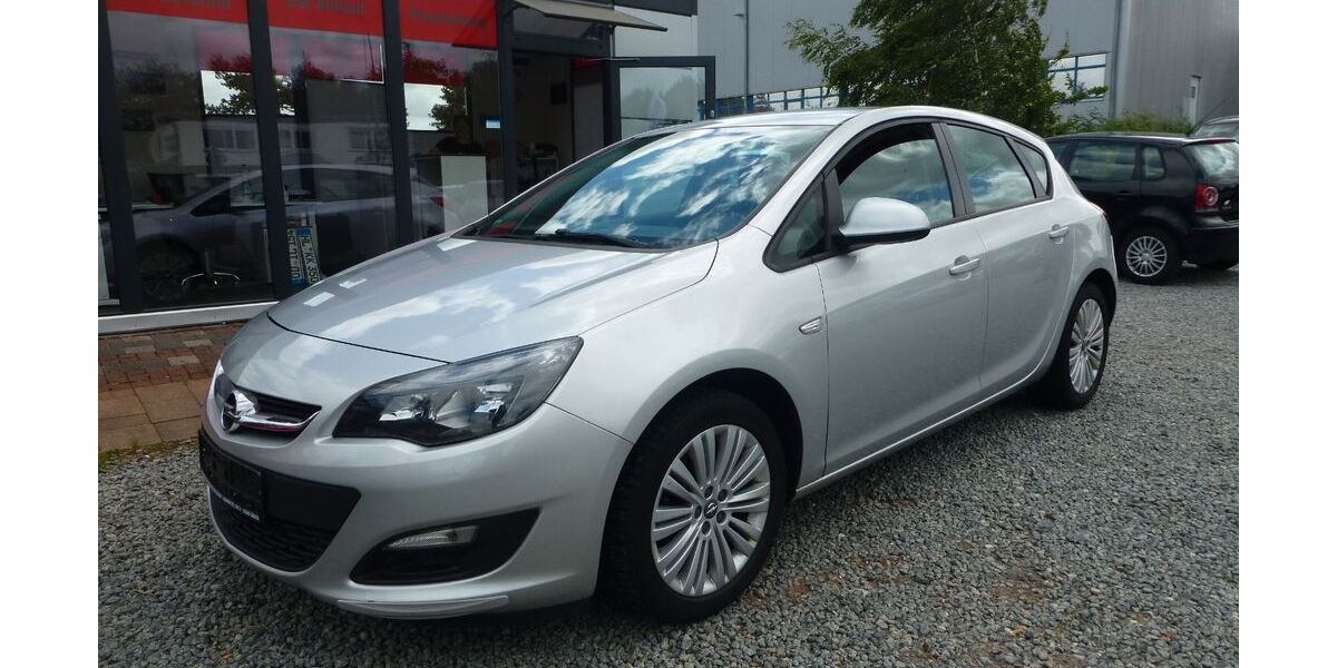Opel Astra 140.000 km 5.950 &euro; Lübeck 23560