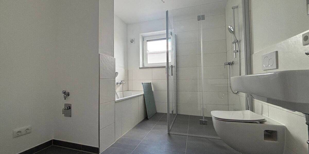 Terrassenwohnung Plattling Höhenrain - 4 Zimmer, 98 m&sup2;, 448.000&euro; | Angebot:25680341