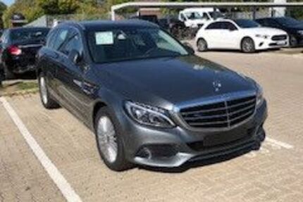 Mercedes-Benz C 220 98.000 km 18.900 &euro; Friedeburg 26446