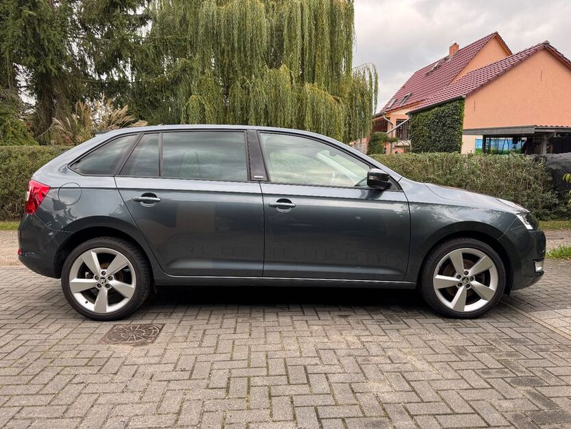 Skoda Rapid 92.200 km 11.800 € Trebbin 14959