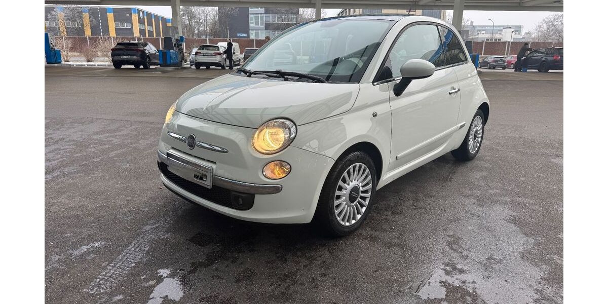 Fiat 500 99.694 km 4.190 &euro; Grasbrunn 85630