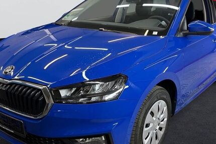 Skoda Fabia 1.390 km 15.840 &euro; Wackersdorf 92442