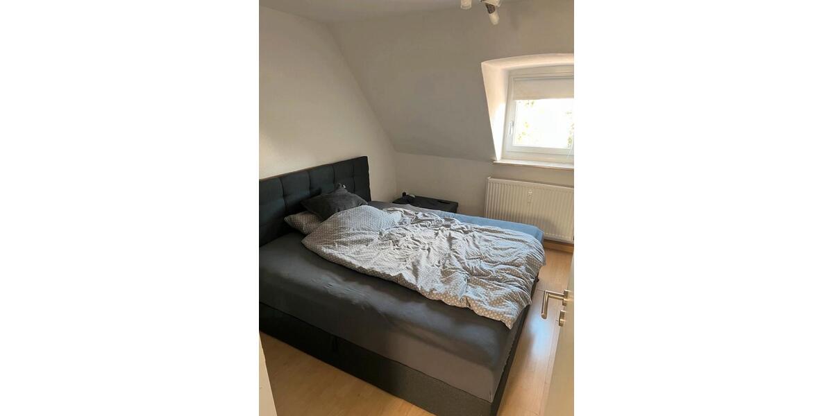 Dachgeschoßwohnung Augsburg Haunstetten-Siebenbrunn - 2 Zimmer, 38 m&sup2;, 175.000&euro; | Angebot:24749695