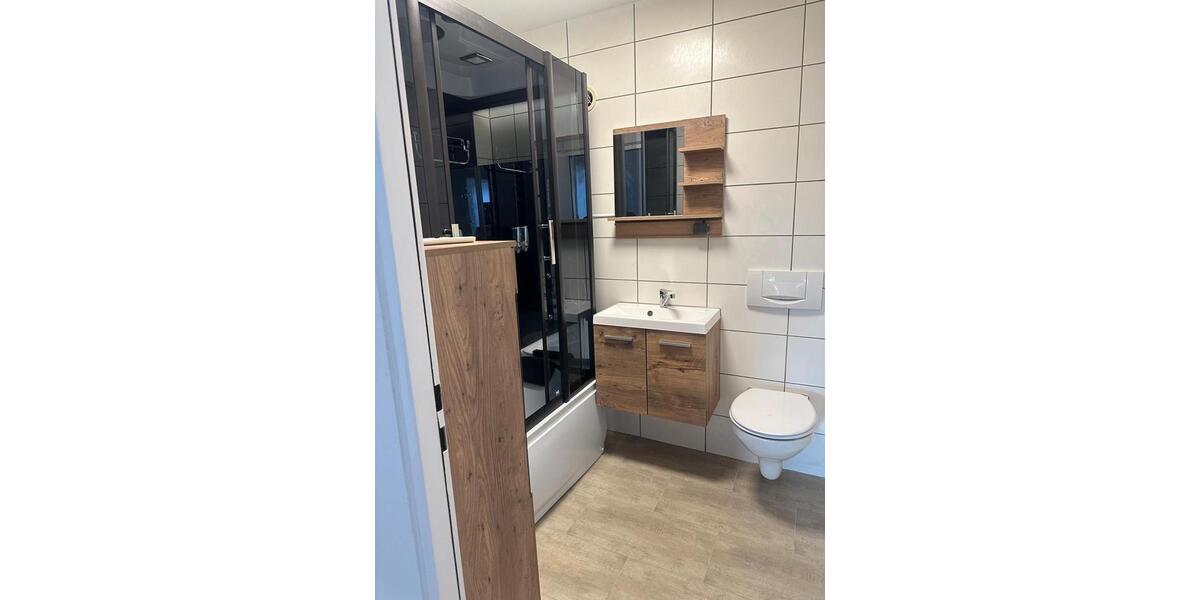 Etagenwohnung Bensheim - 3 Zimmer, 95 m&sup2;, 1.100&euro; | Angebot:26317159