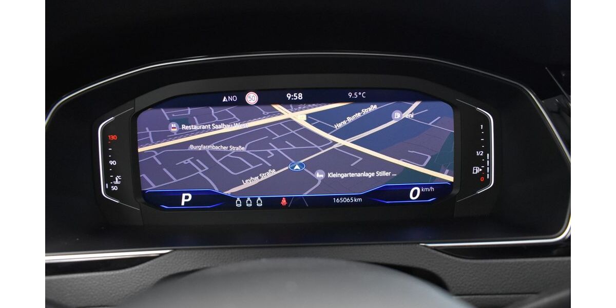 VW Passat 165.065 km 17.470 &euro; Nürnberg 90431