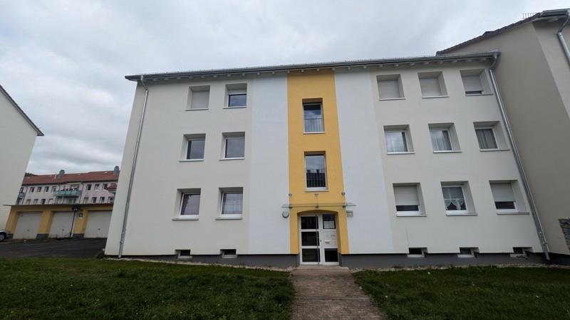 Komplett saniert! 3-Zimmer-Whg. mit Balkon 3 zimmer