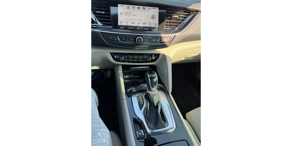 Opel Insignia Sports Tourer 102.000 km 17.699 &euro; Bad Dürkheim 67098