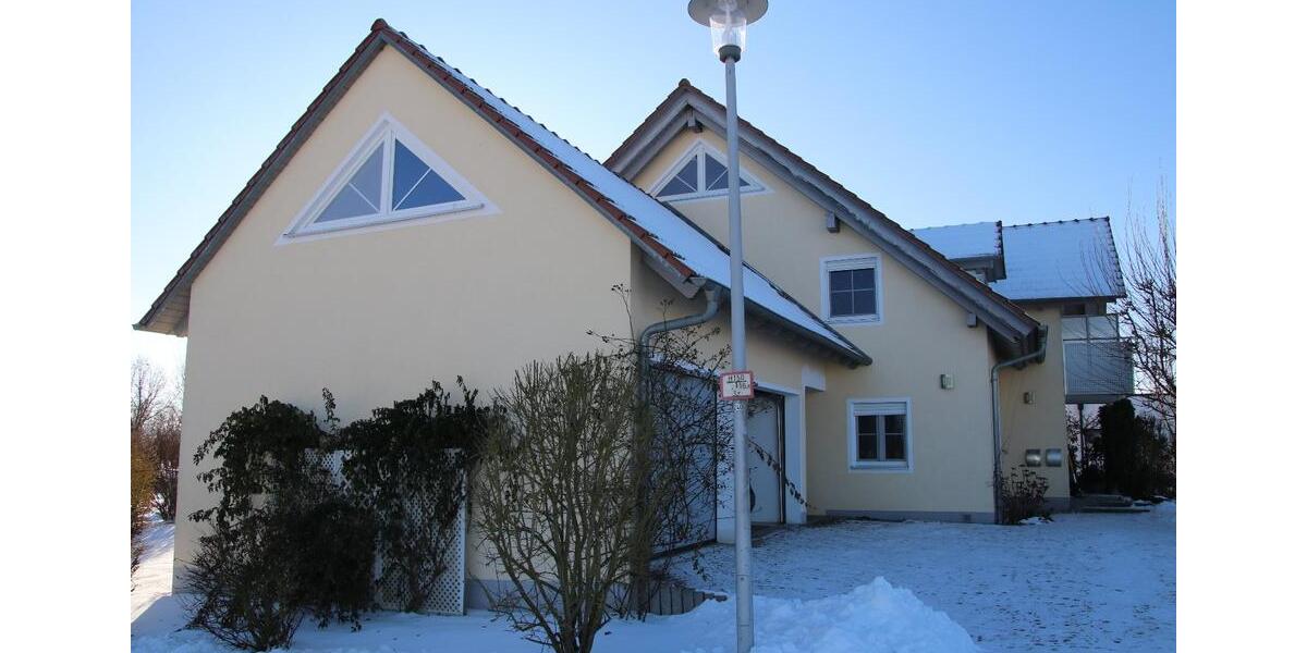 Doppelhaushälfte Thalmassing - 5 Zimmer, 160 m&sup2;, 1.550&euro; | Angebot:25204850