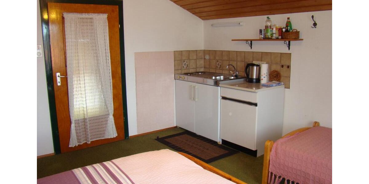 Dachgeschoßwohnung Nußdorf am Inn - 2 Zimmer, 36 m&sup2;, 420&euro; | Angebot:26681383