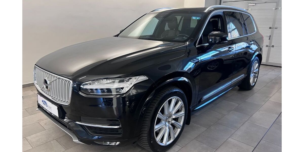 Volvo XC90 141.959 km 29.980 &euro; Rendsburg 24768