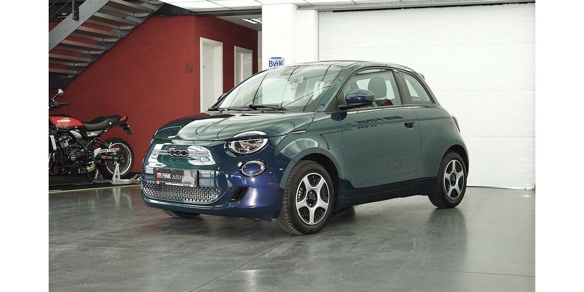 Fiat 500e Action Carplay Android Automatik 23.600 km 12.600 &euro; Lich 35423